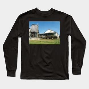 Abandoned Barn Long Sleeve T-Shirt